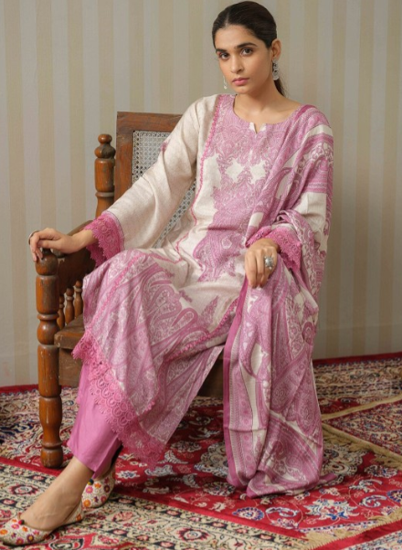 House of Pataudi Ethnic Motifs Printed Straight Kurta With Trouser & Dupatta Set